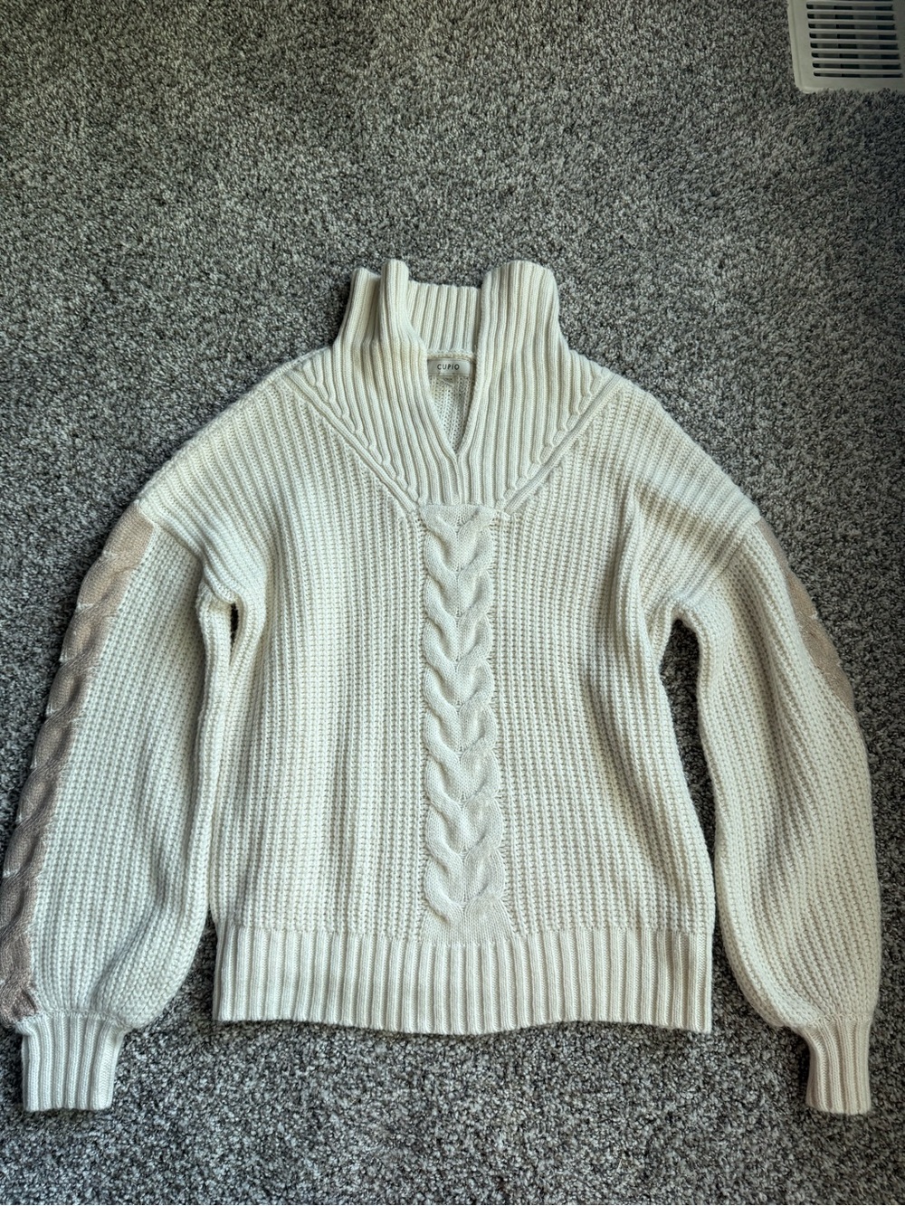 Cupio Cream Cable-Front Turtleneck Sweater